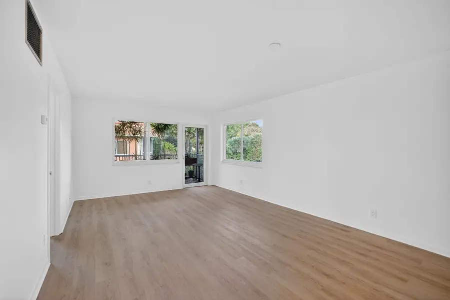 119 NE 19th Court #205-G, Wilton Manors, FL 33305 - Image #3