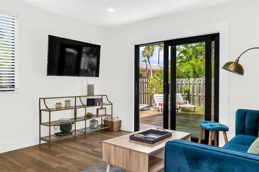 740 NE 17th Avenue, Fort Lauderdale, FL 33304 - Image #3