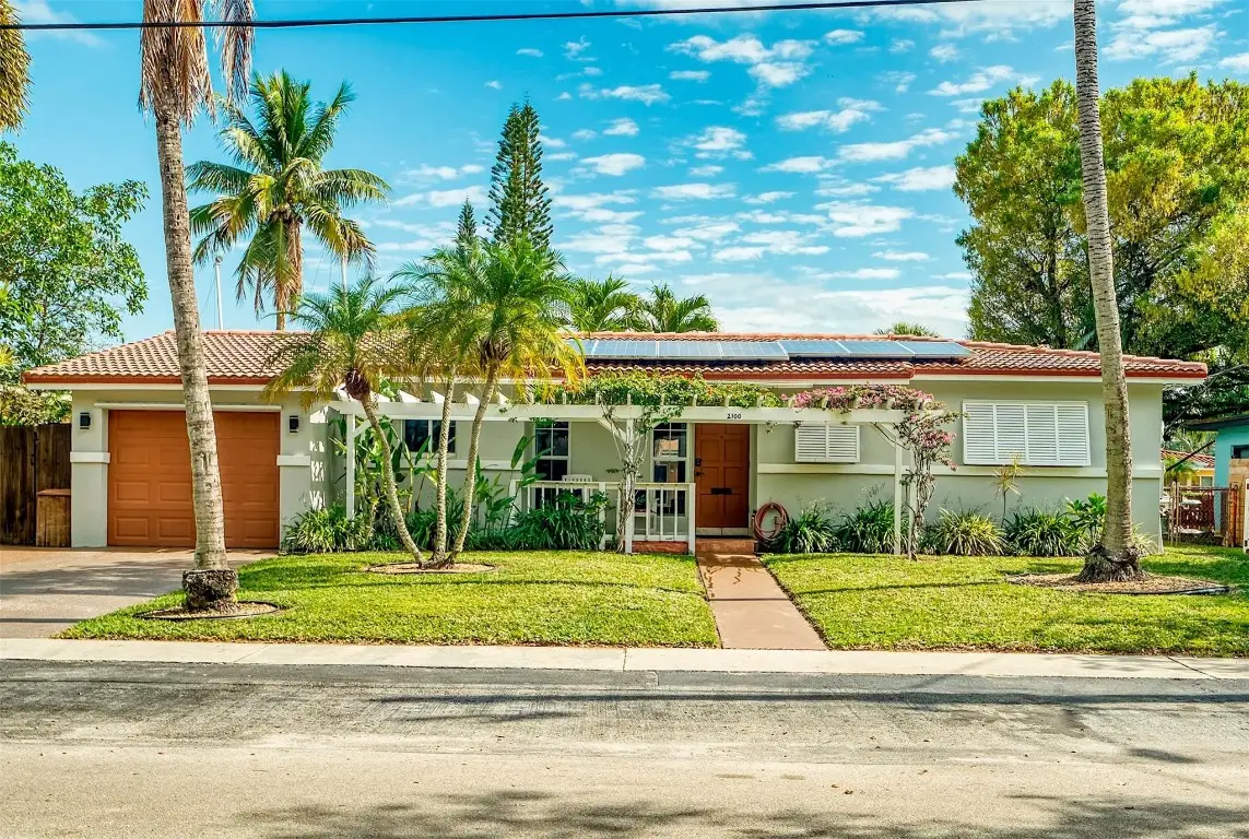 2100 SW 23rd Terrace, Fort Lauderdale, FL 33312 - Image #1