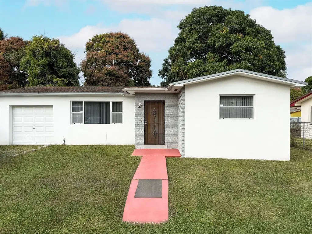 341 NE 164th Street, Miami, FL 33162 - Image #1