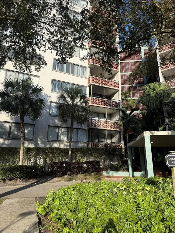 4222 Inverrary Boulevard #4609, Lauderhill, FL 33319 - Image #2