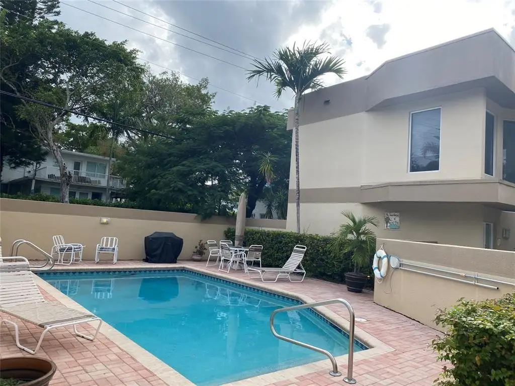 101 SE 15th Avenue #E, Fort Lauderdale, FL 33301 - Image #1