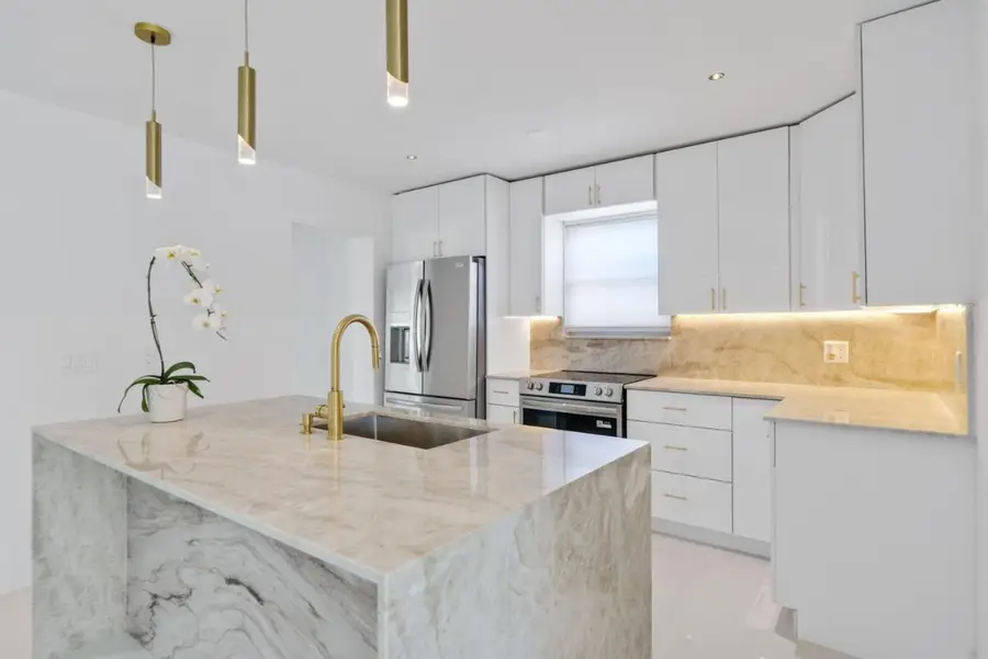 3349 El Vedado Court, West Palm Beach, FL 33405 - Image #2