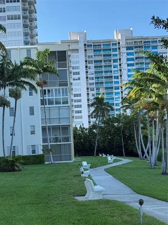 2859 Leonard Drive #G414, Aventura, FL 33160