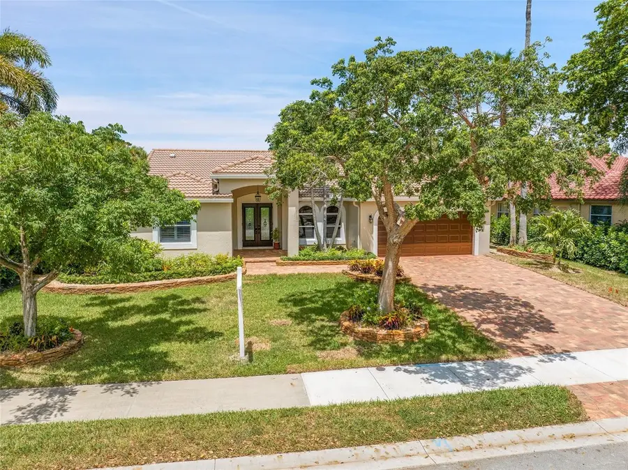 4910 NW 104th Avenue, Coral Springs, FL 33076 - Image #3