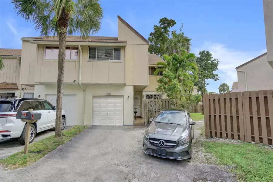 8226 NW 8th Place #6, Fort Lauderdale, FL 33324 - Image #2