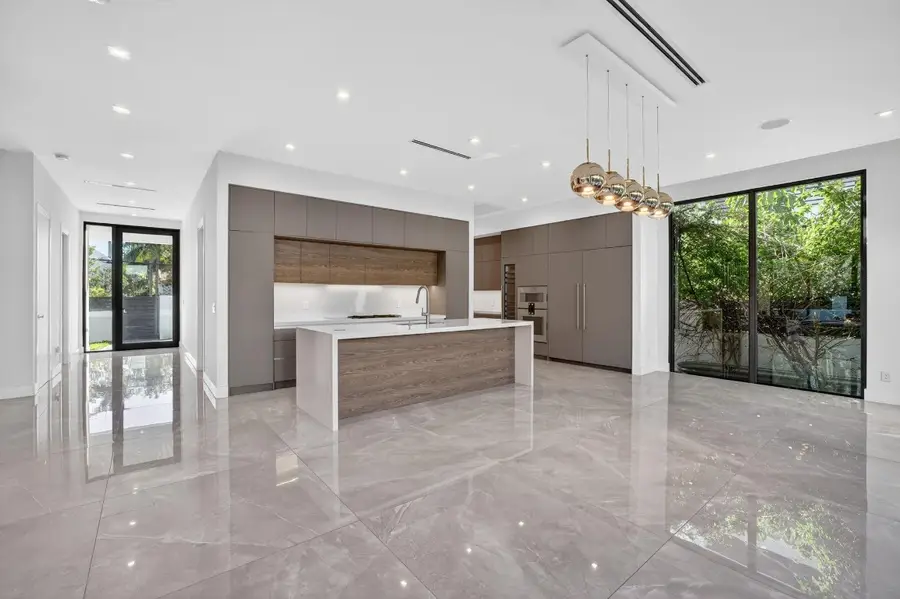 1225 NE 4th Street, Fort Lauderdale, FL 33301 - Image #3