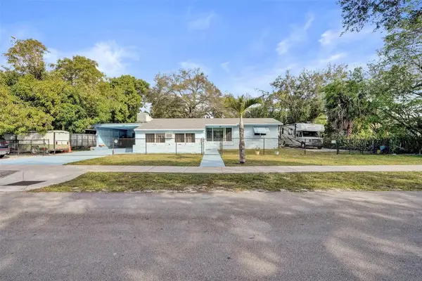 4165 SW 24th Street, Fort Lauderdale, FL 33317