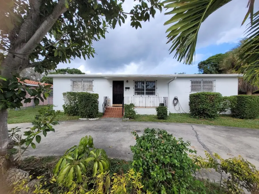 1045 NE 135th Street, North Miami, FL 33161 - Image #3