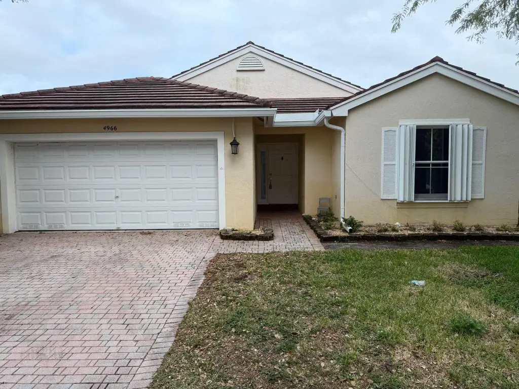 4966 SW 33rd Terrace, Hollywood, FL 33312 - Image #1