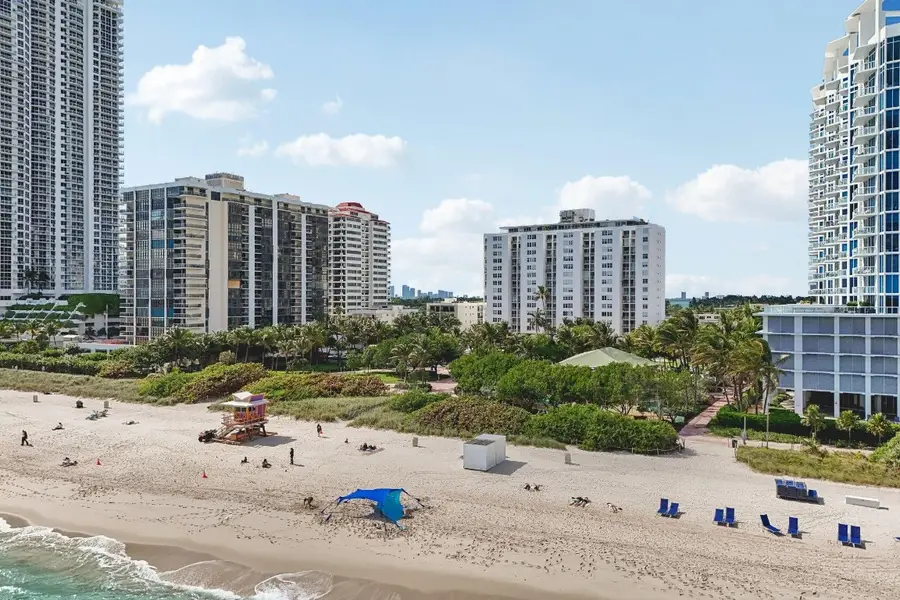 6450 Collins Avenue #901, Miami Beach, FL 33141 - Image #2