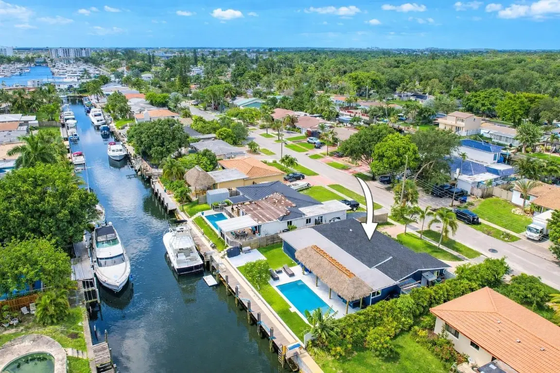 1830 SW 23rd Avenue, Fort Lauderdale, FL 33312 - Image #1