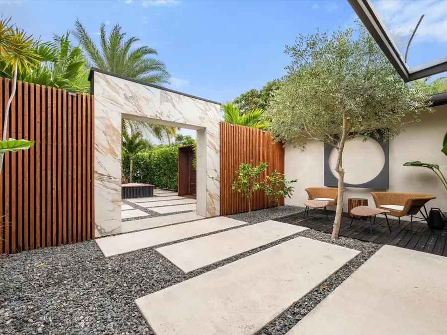 2711 NE 19th Street, Fort Lauderdale, FL 33305 - Image #3