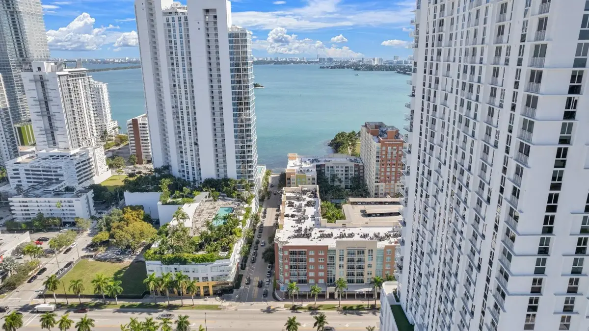 2001 Biscayne Boulevard #2303, Miami, FL 33137 - Image #1