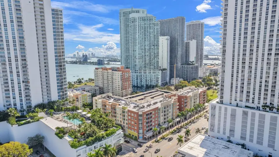 2001 Biscayne Boulevard #2303, Miami, FL 33137 - Image #2