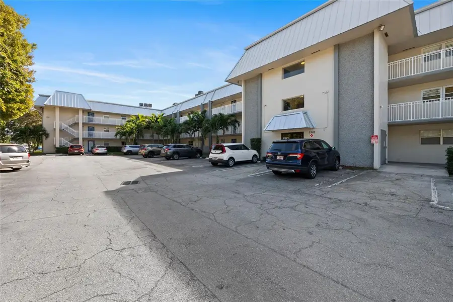 2980 Riverside Drive #324, Coral Springs, FL 33065 - Image #2