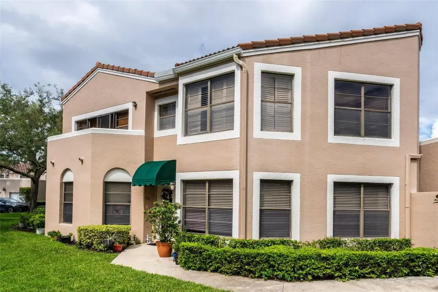 6606 Villa Sonrisa Drive #910, Boca Raton, FL 33433 - Image #2