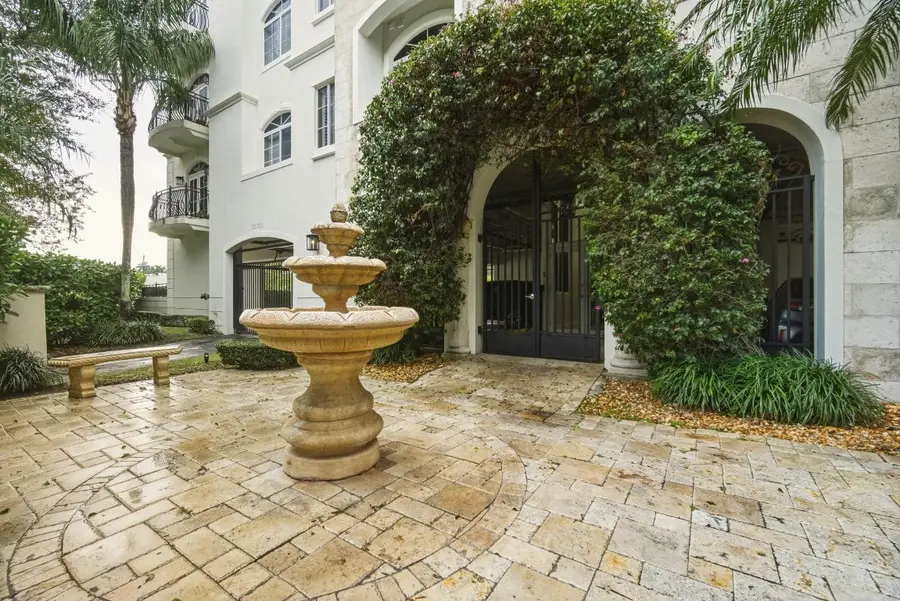1121 Madruga Avenue #201, Coral Gables, FL 33146 - Image #2