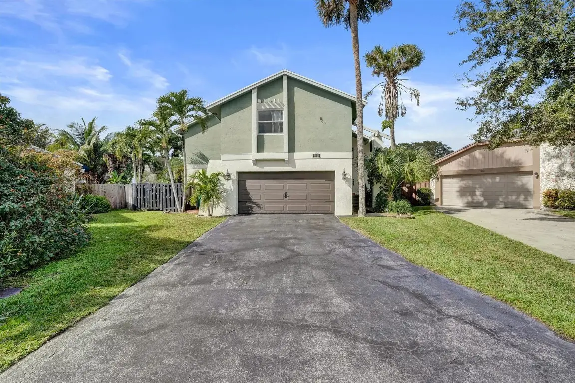 3808 NW 73rd Way, Coral Springs, FL 33065 - Image #1