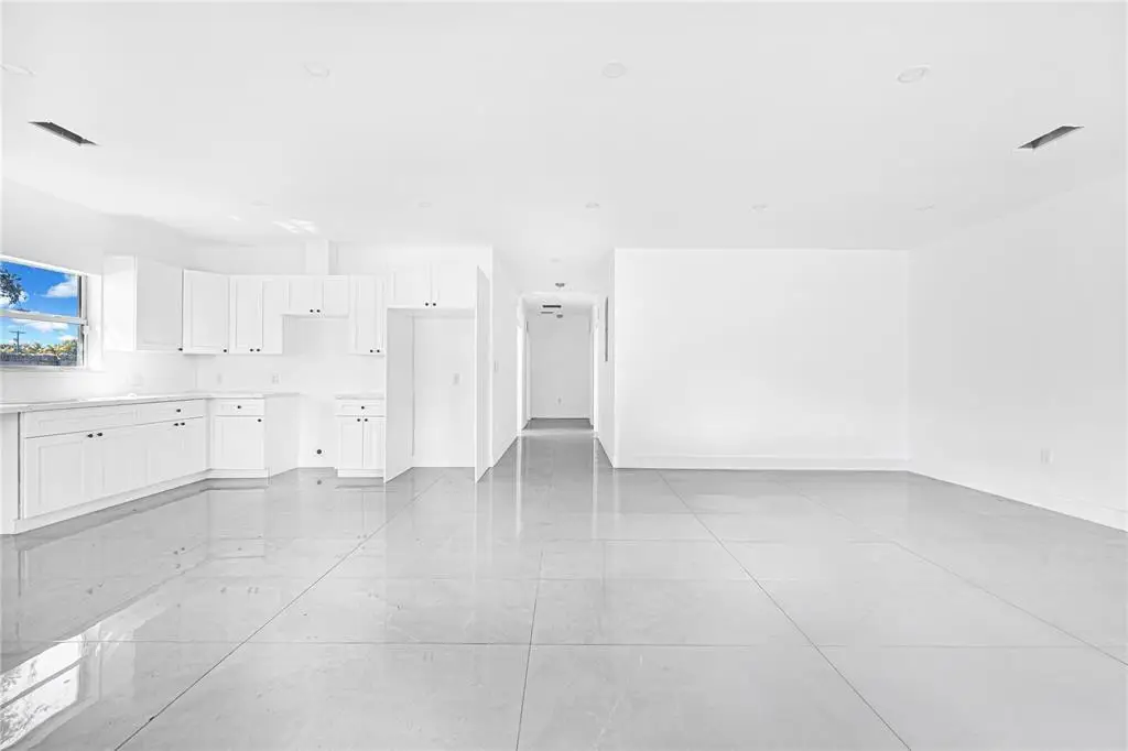 7990 NW 8th Avenue, Miami, FL 33150 - Image #1