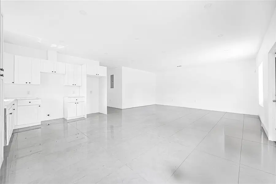 7990 NW 8th Avenue, Miami, FL 33150 - Image #3