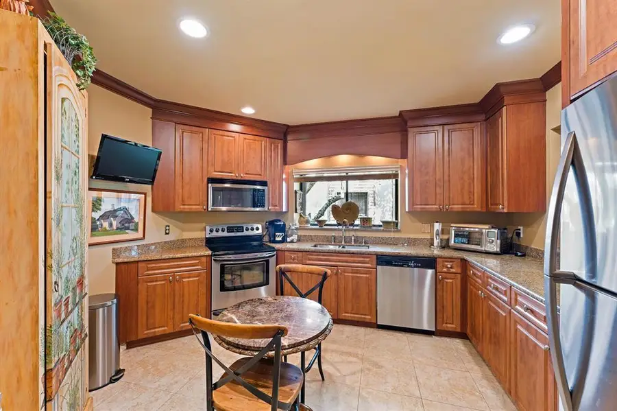 1143 Duncan Circle #101, Palm Beach Gardens, FL 33418 - Image #3