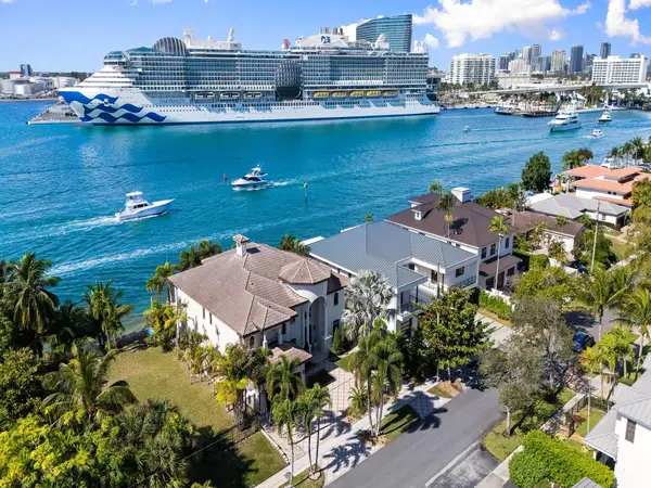 1965 SE 21st Avenue, Fort Lauderdale, FL 33316