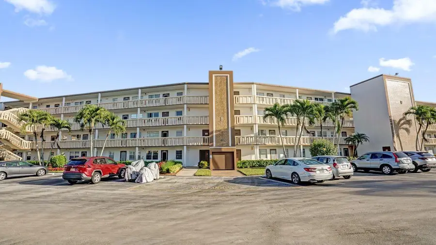 1036 Guildford B #1036, Boca Raton, FL 33434 - Image #2