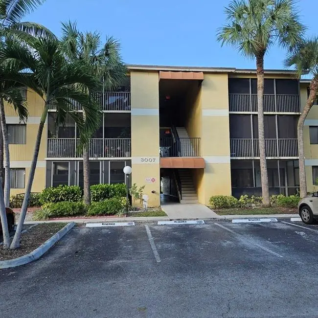 3007 N Oakland Forest Drive #204, Oakland Park, FL 33309 - Image #1