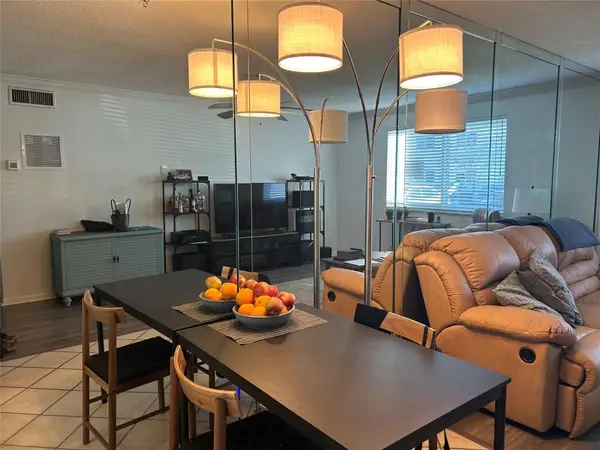 6263 NE 19th Avenue #903, Fort Lauderdale, FL 33308