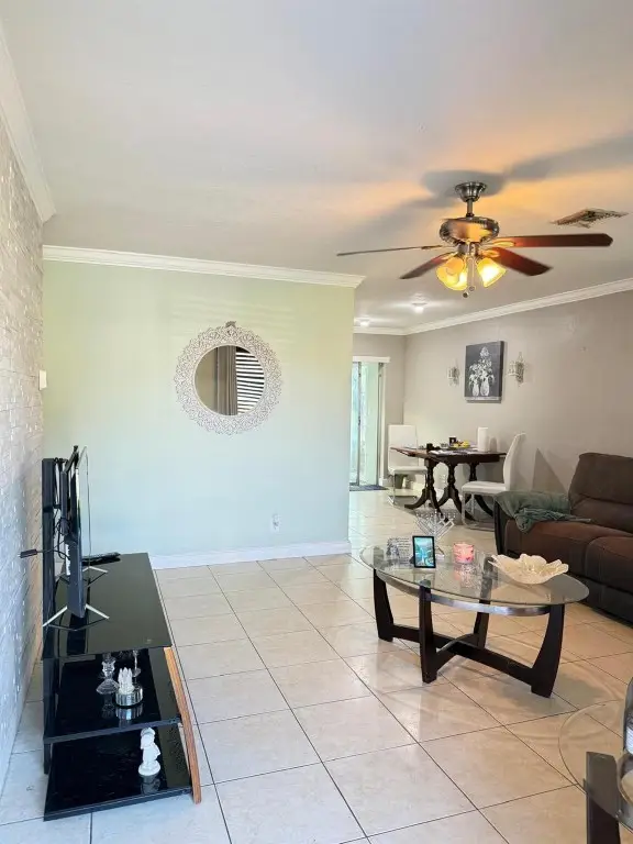 2940 NW 46 Street, Tamarac, FL 33309 - Image #2