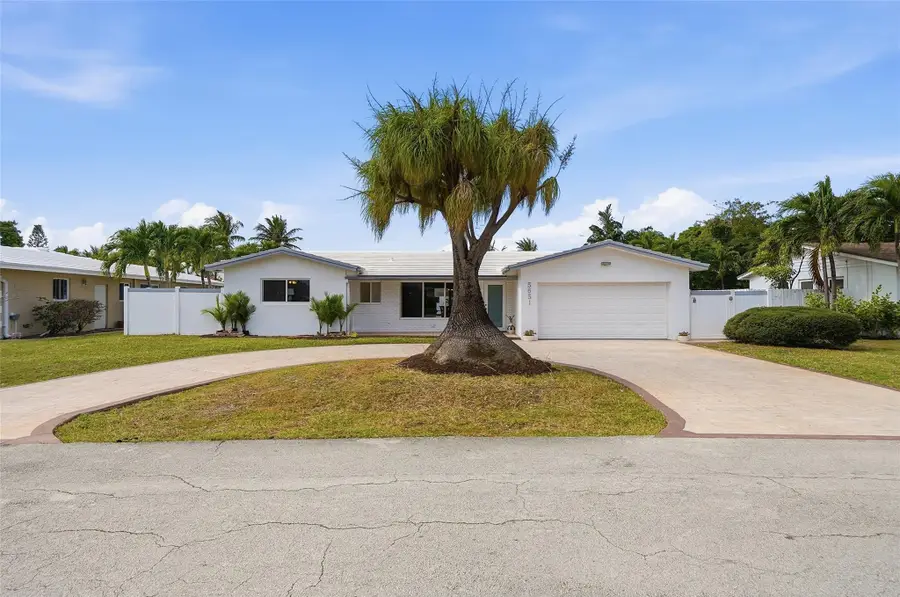 5651 NE 16th Avenue, Fort Lauderdale, FL 33334 - #2