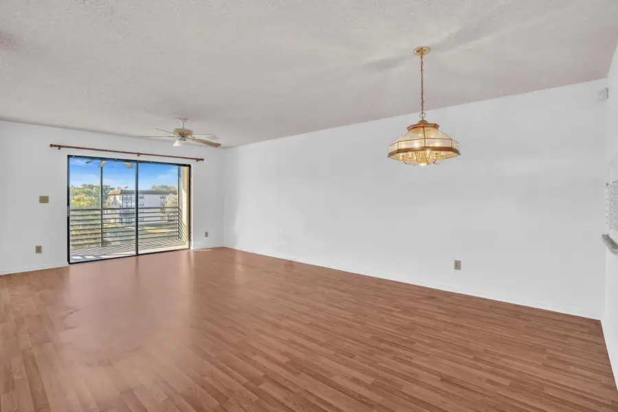 4930 E Sabal Palm Boulevard #409, Tamarac, FL 33319 - Image #2