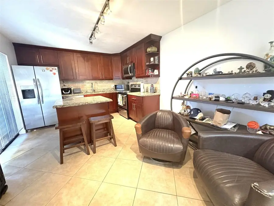 294 Arabian Road #294, Palm Springs, FL 33461 - Image #3