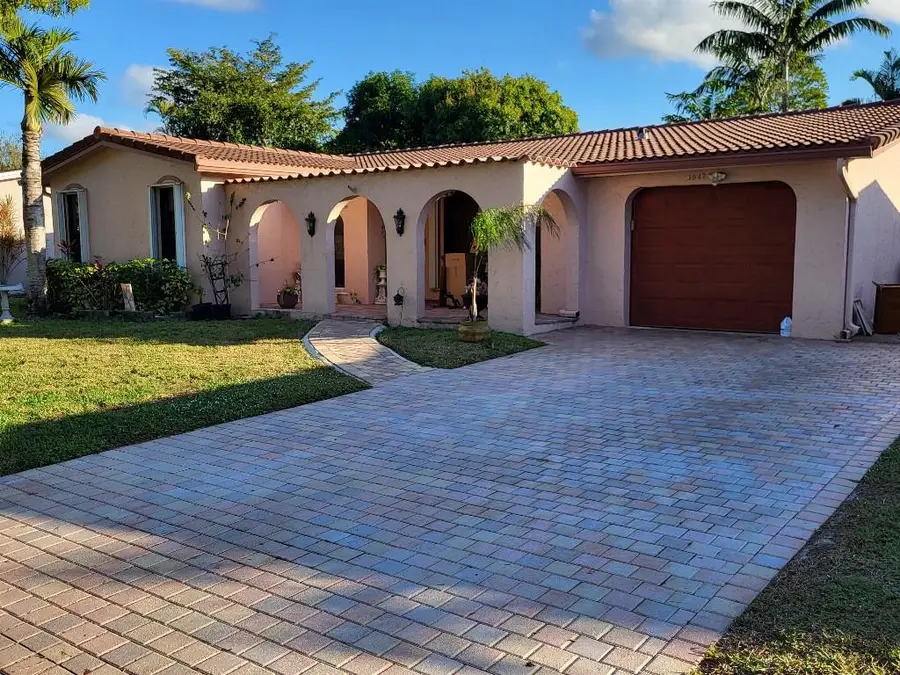 10478 NW 4th Street, Plantation, FL 33324 - Image #2