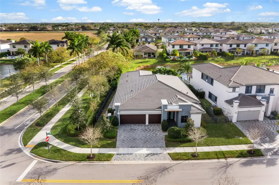 10650 Coral Street, Coral Springs, FL 33076 - #2