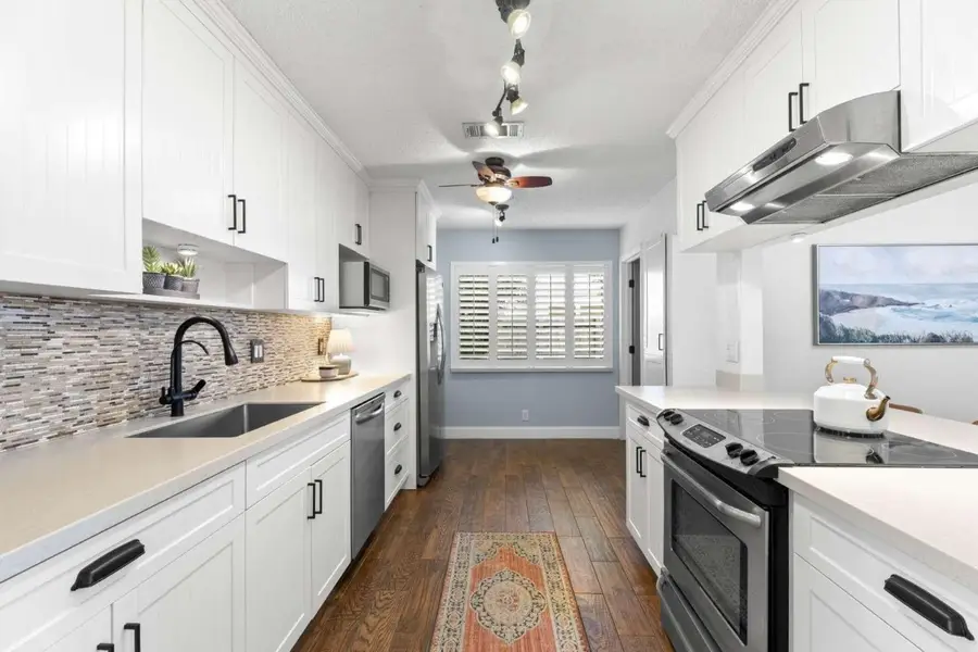 8101 Rose Marie Circle, Boynton Beach, FL 33472 - Image #3