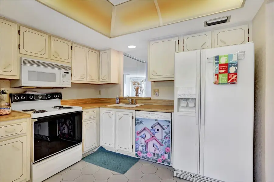 Address Withheld By Seller, Margate, FL 33063 - Image #3