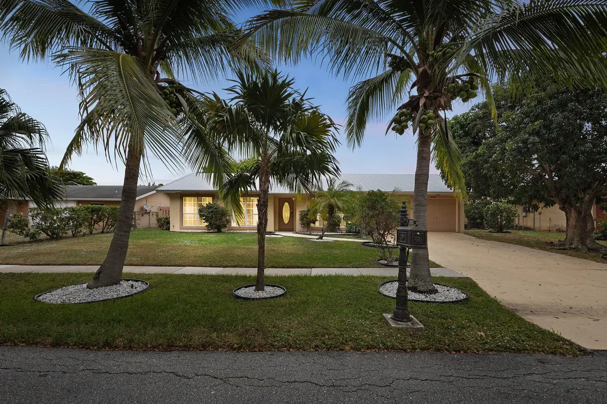 4234 Waverly Drive, West Palm Beach, FL 33407 - Image #1