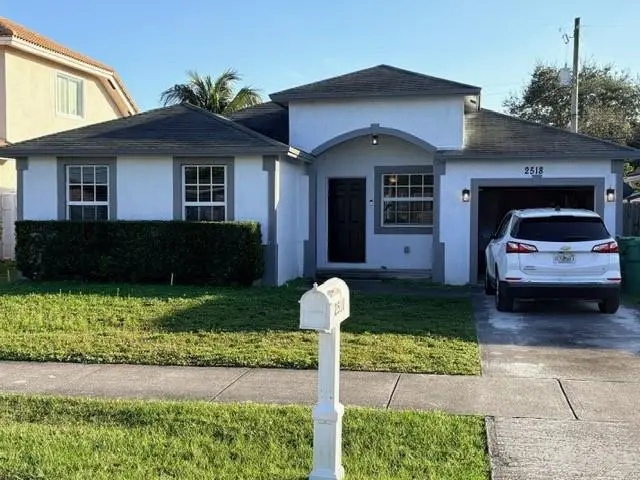 2518 NW 15, Fort Lauderdale, FL 33311 - #1