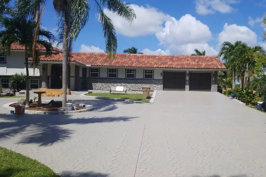 11081 SW 30th Court, Davie, FL 33328 - Image #3