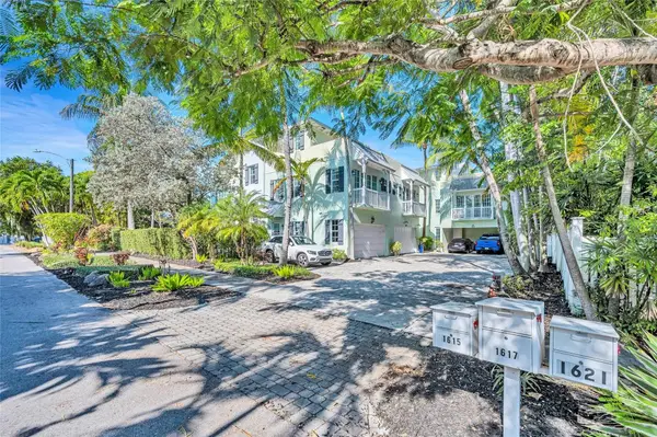 1617 NE 2nd Court, Fort Lauderdale, FL 33301