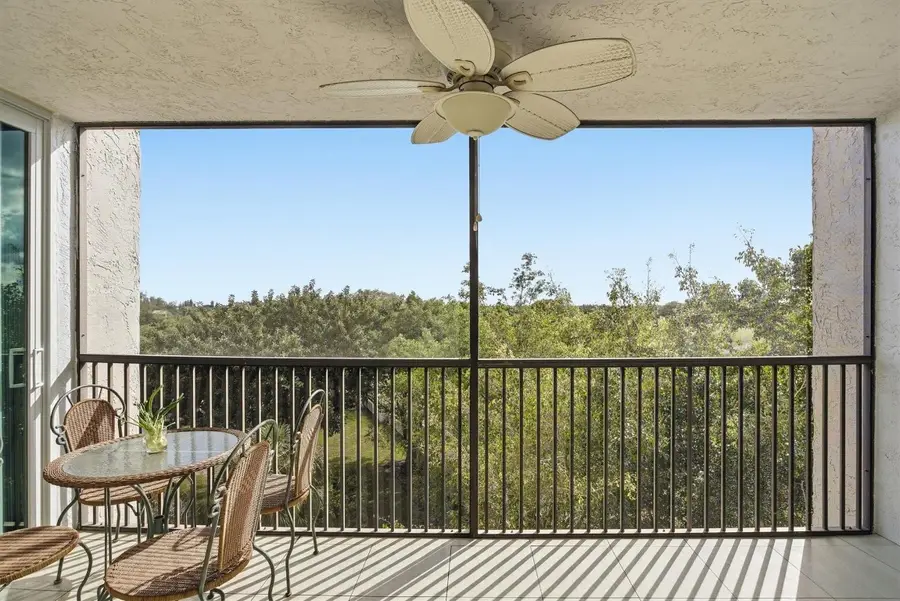 3910 Inverrary Boulevard #708-B, Lauderhill, FL 33319 - Image #2