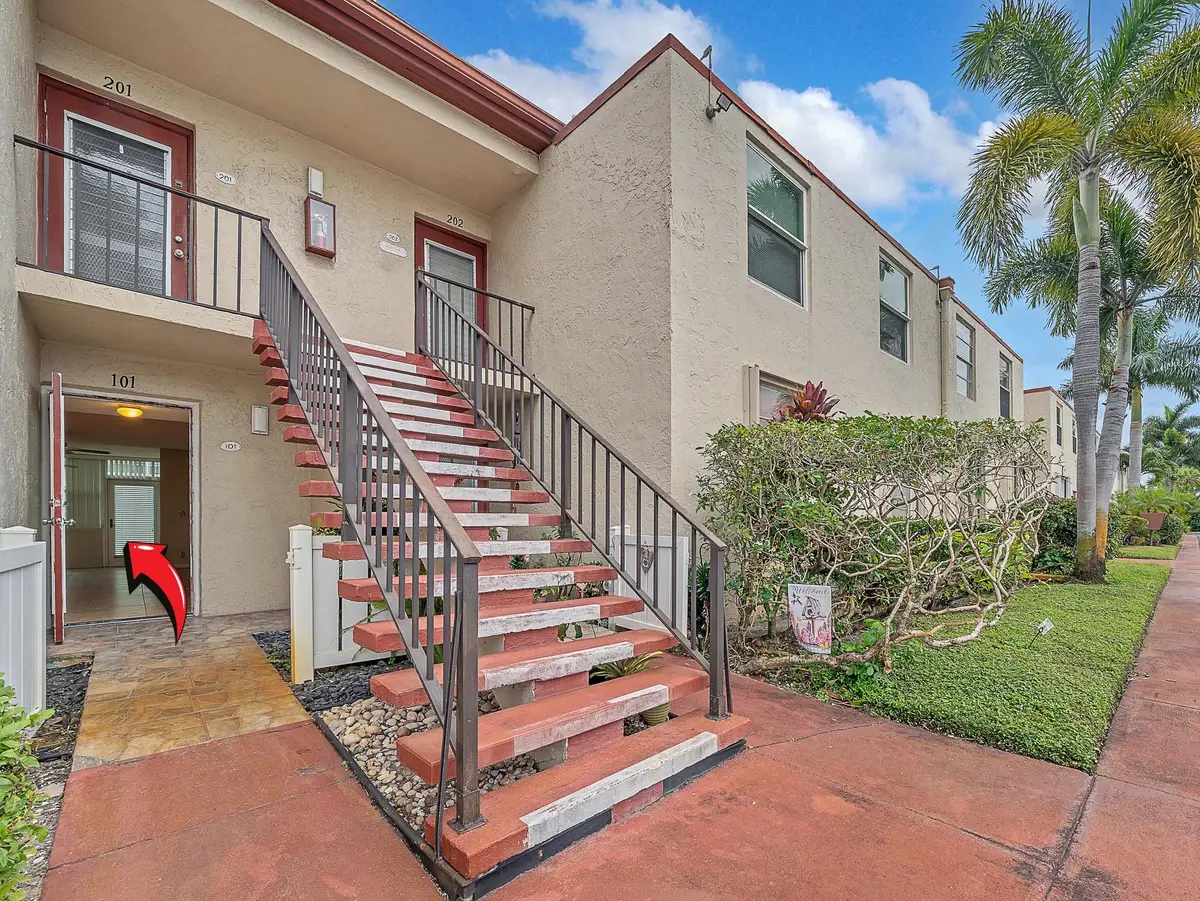 7 Willowbrook Lane #101, Delray Beach, FL 33446 - Image #1