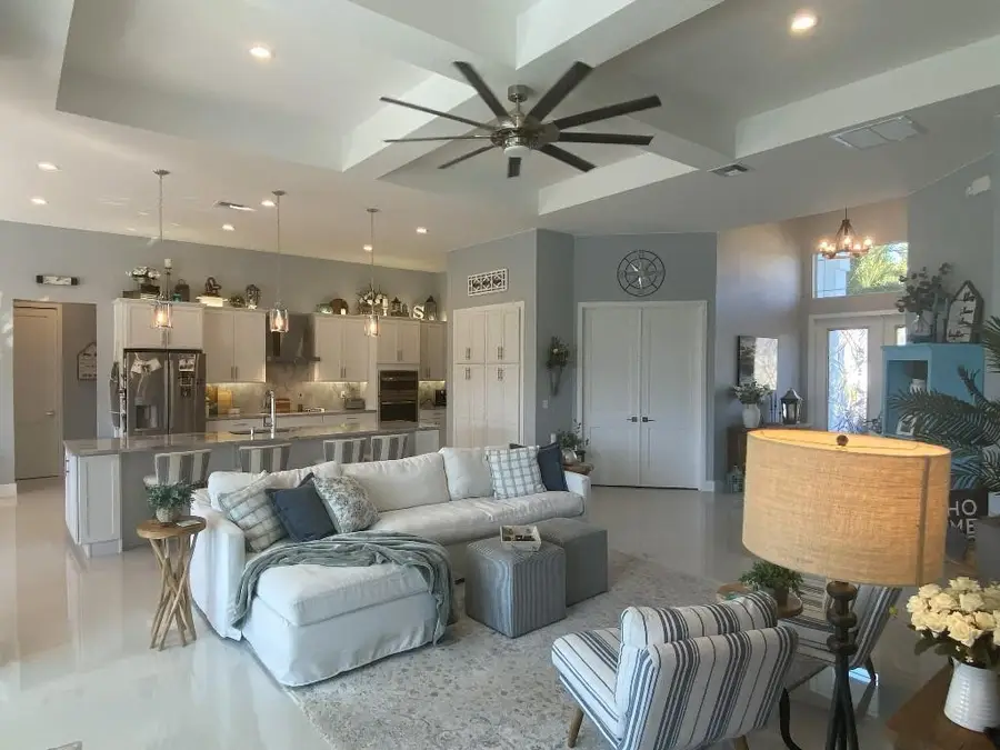 454 SW Vista Lake Drive, Port Saint Lucie, FL 34953 - Image #3