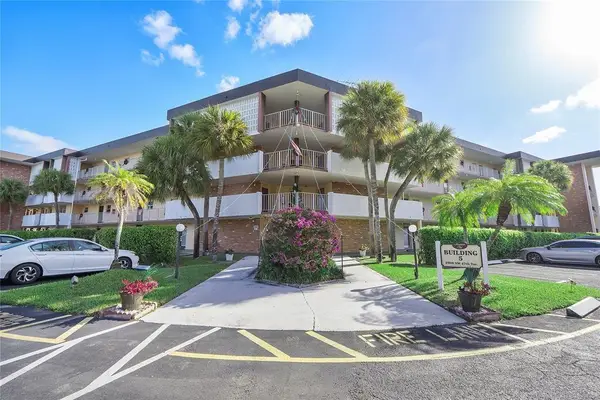 2900 NW 47th Terrace #304, Lauderdale Lakes, FL 33313