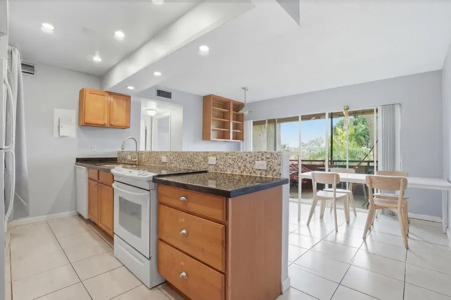 5218 NE 6th Avenue #G2, Oakland Park, FL 33334 - Image #2