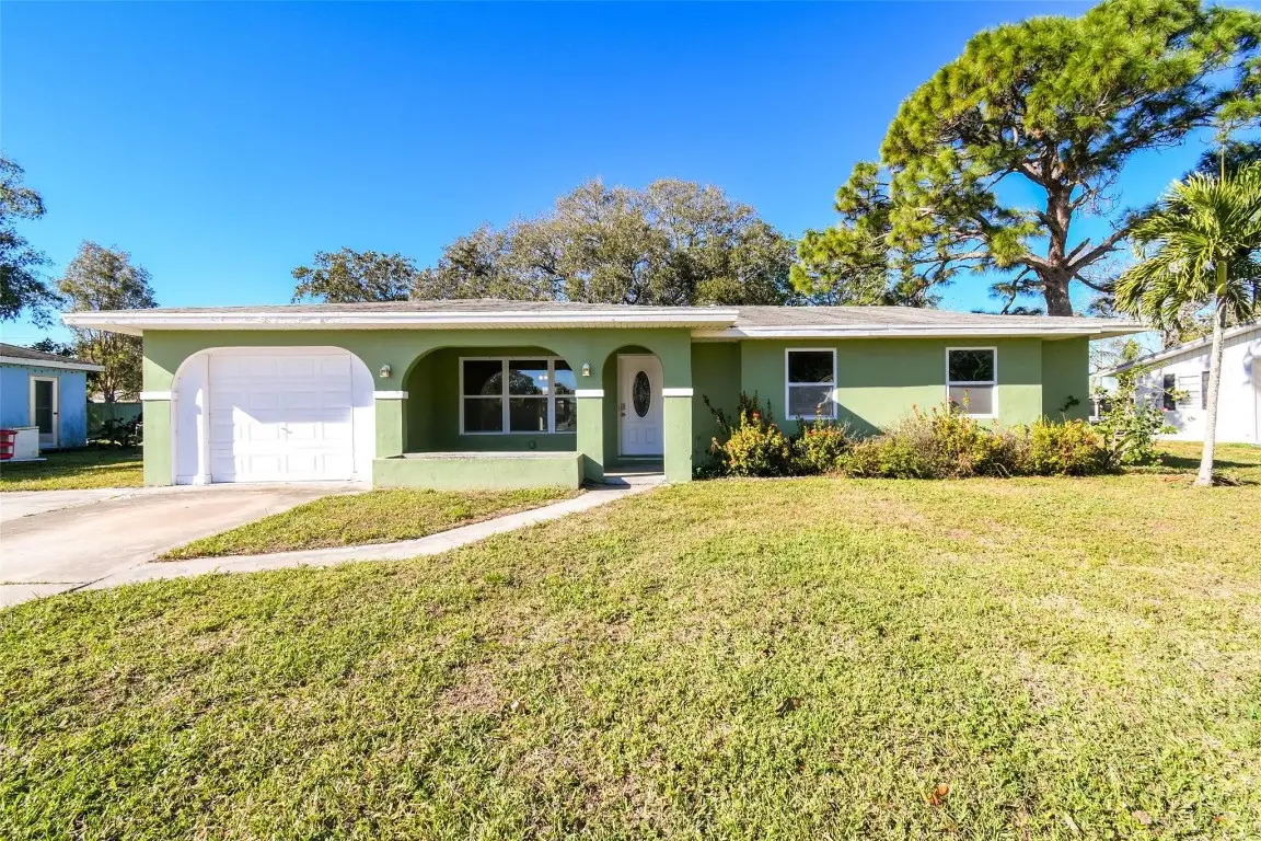 332 NE Cullman Court, Port Saint Lucie, FL 34983 - Image #1