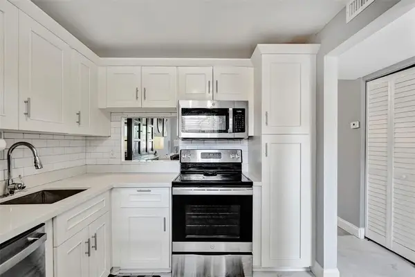 3050 Holiday Springs Boulevard #210, Margate, FL 33063