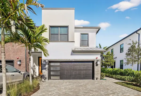 770 NW 82nd Terrace #770, Plantation, FL 33324